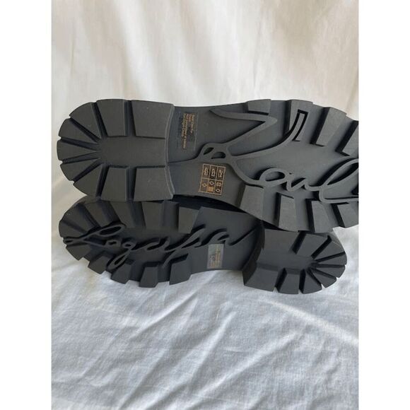 NEW Karl Lagerfeld Paris Maeva Women's Boots 8 - Picture 6 of 6